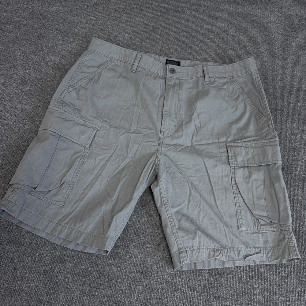 Levis Cargo Shorts Men 38 Gray Ripstop Canvas 9" Inseam Carrier